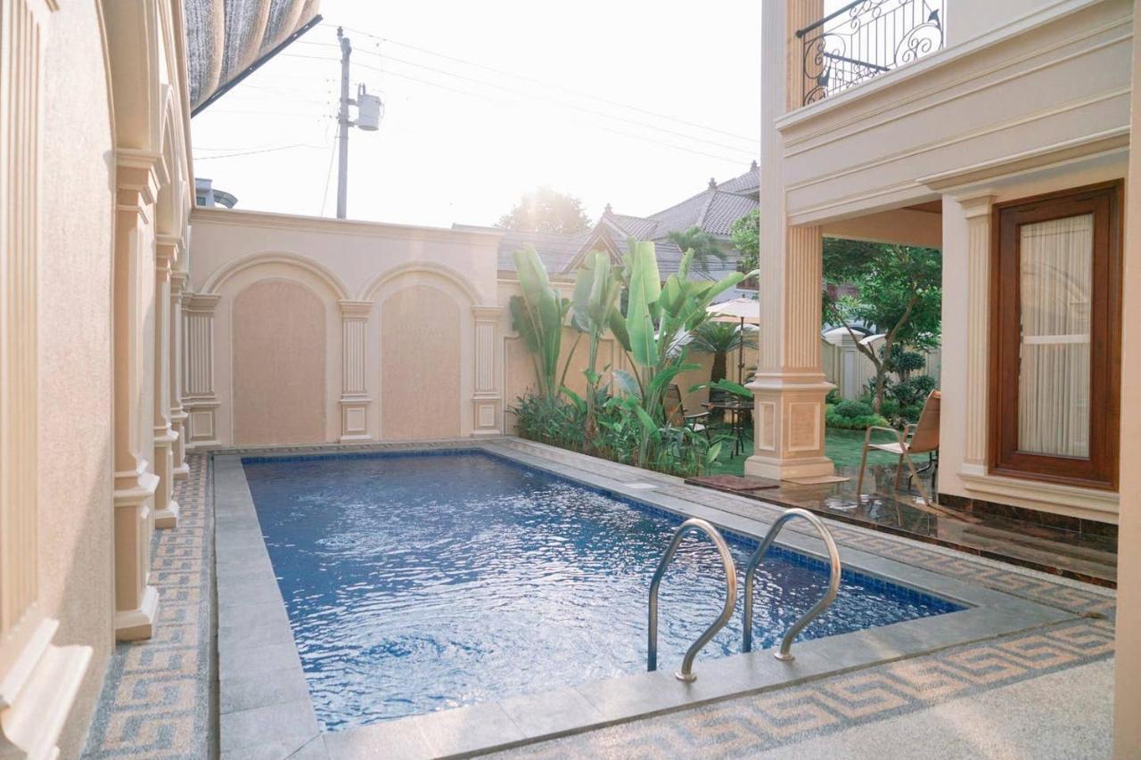 Fernasya House Villa Джокякарта Екстериор снимка